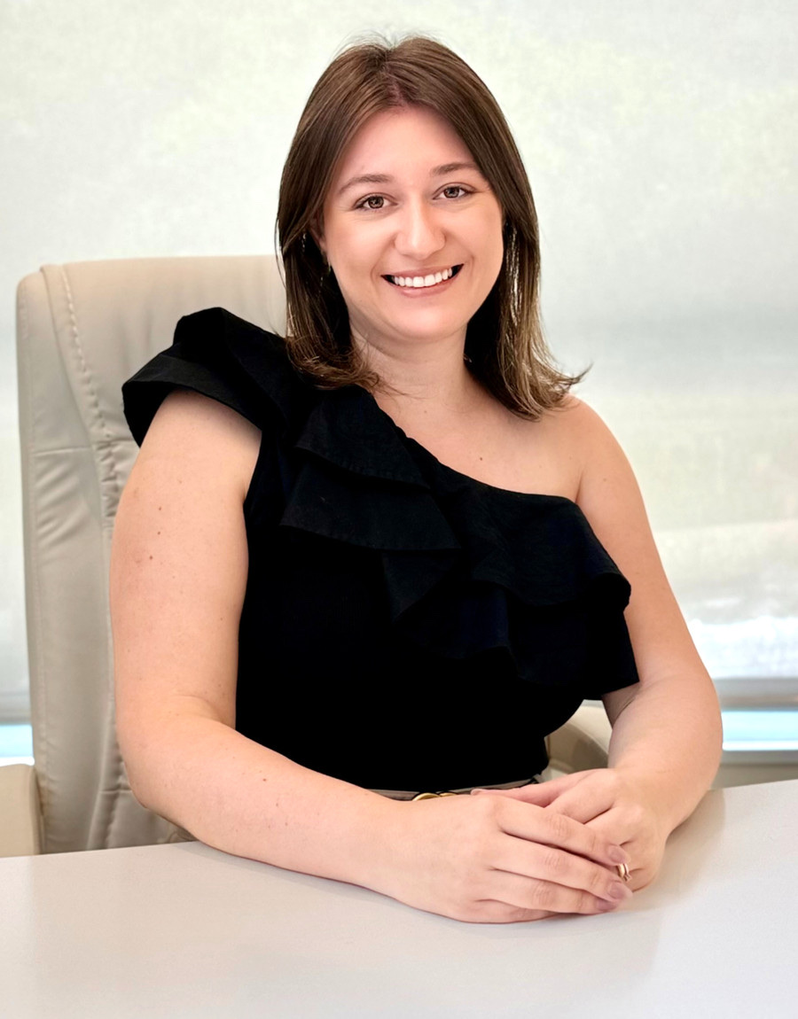 Dra. Ana Carolina Martins, ginecologista e obstetra em Alphaville